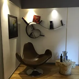 Konukevi La Boutique Di Via Dell Indipendenza, Bolonya